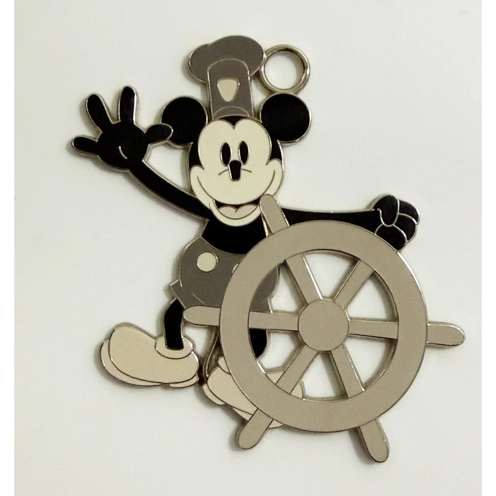 Disney‎ Pin Lanyard Steamboat Willie Medallion Only
